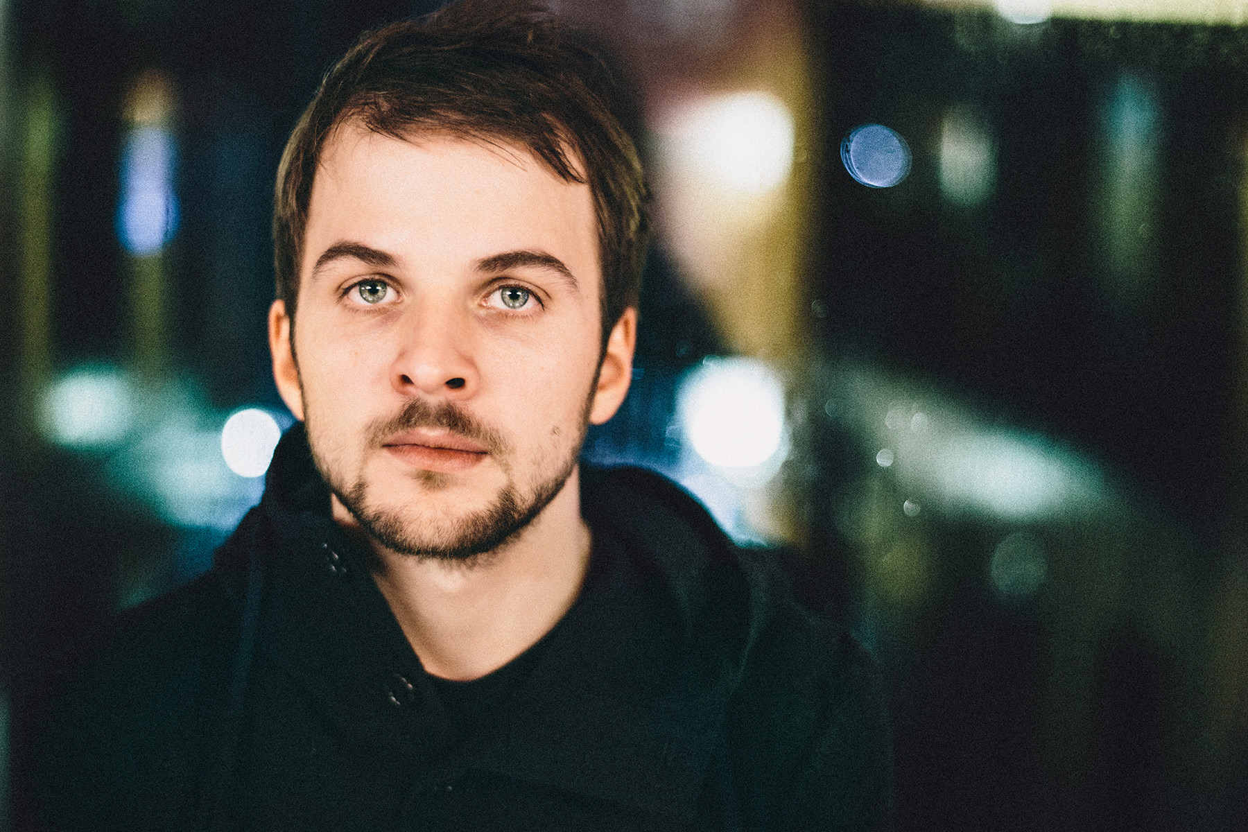 Pictures and Portraits of Nils Frahm playing at koncerthuset